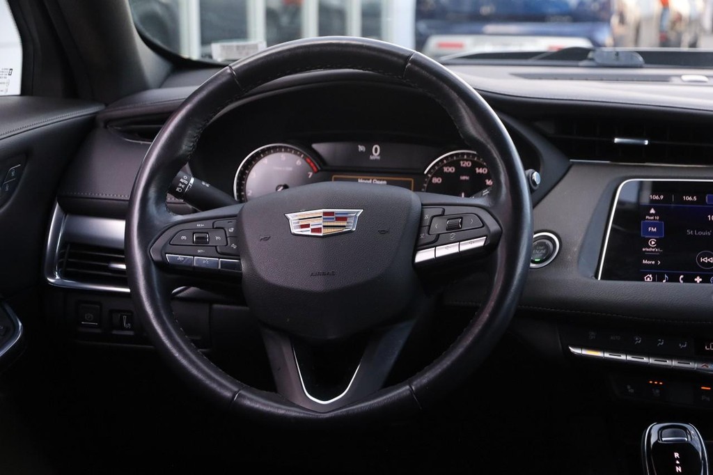 Cadillac XT4 Vehicle Image 24