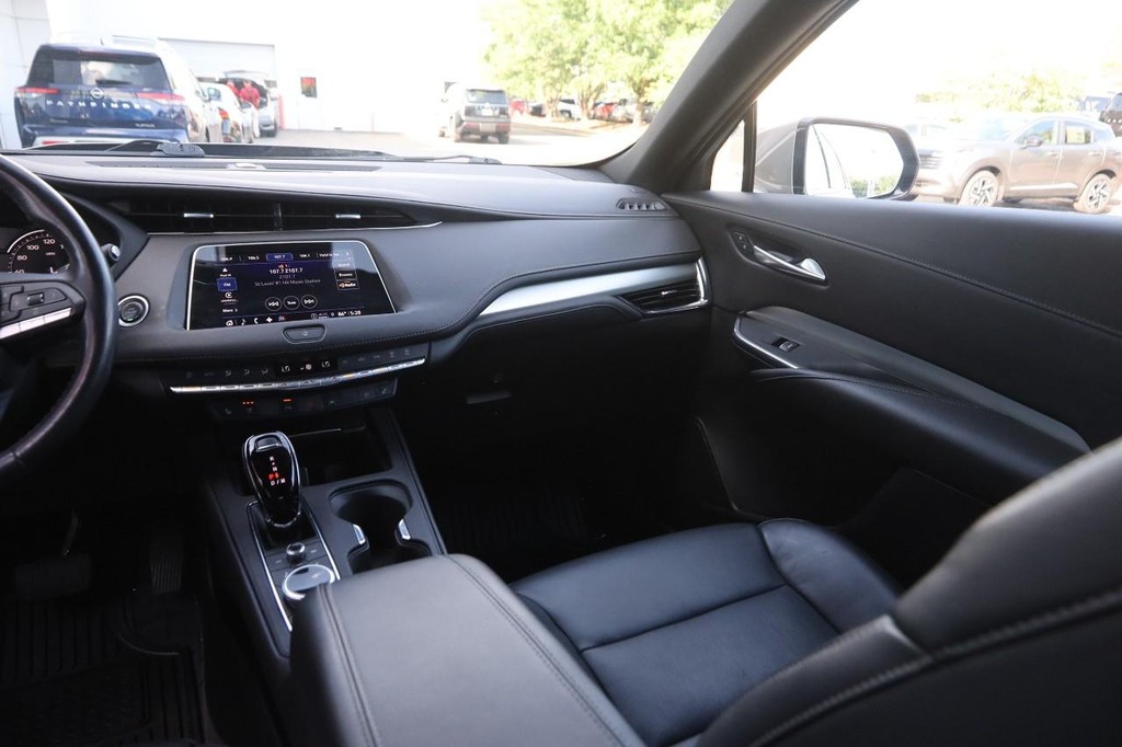 Cadillac XT4 Vehicle Image 26