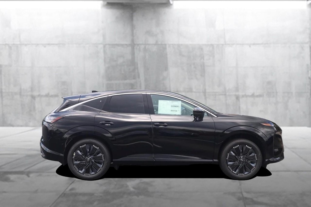 Nissan Murano Vehicle Image 05
