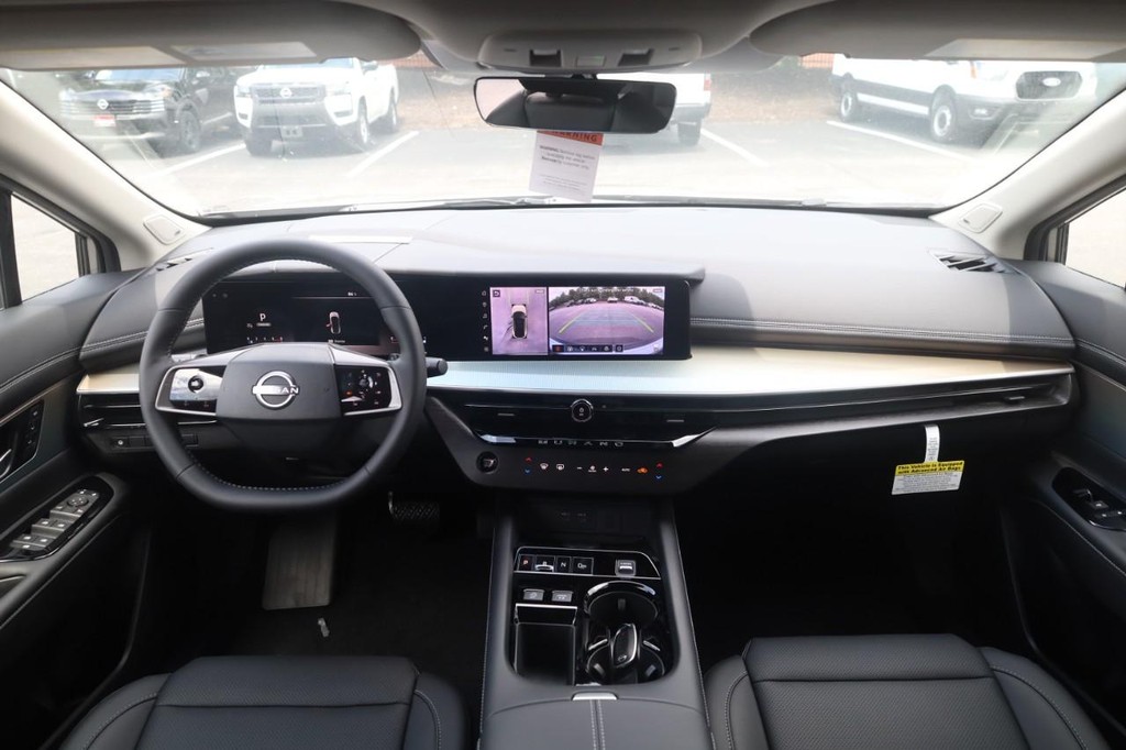 Nissan Murano Vehicle Image 07