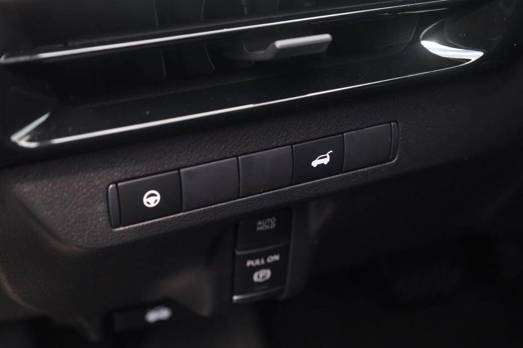 Nissan Murano Vehicle Image 13