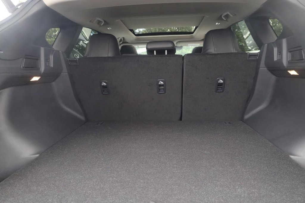 Nissan Murano Vehicle Image 24