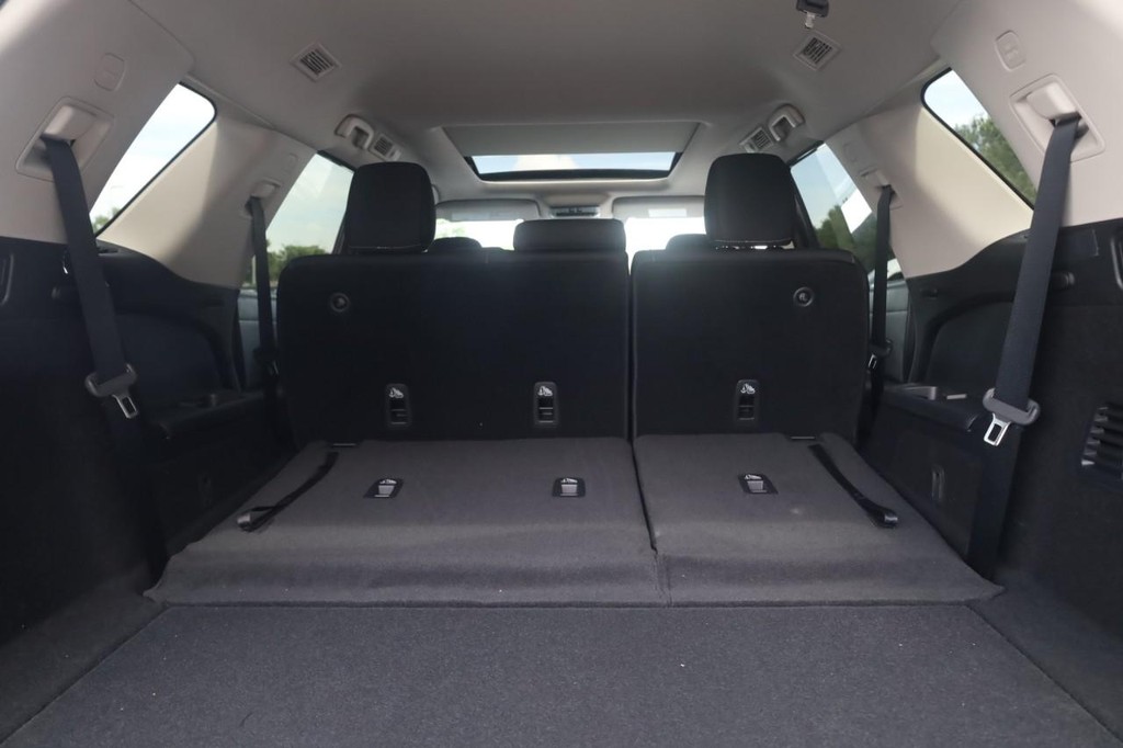 Nissan Pathfinder Vehicle Image 25