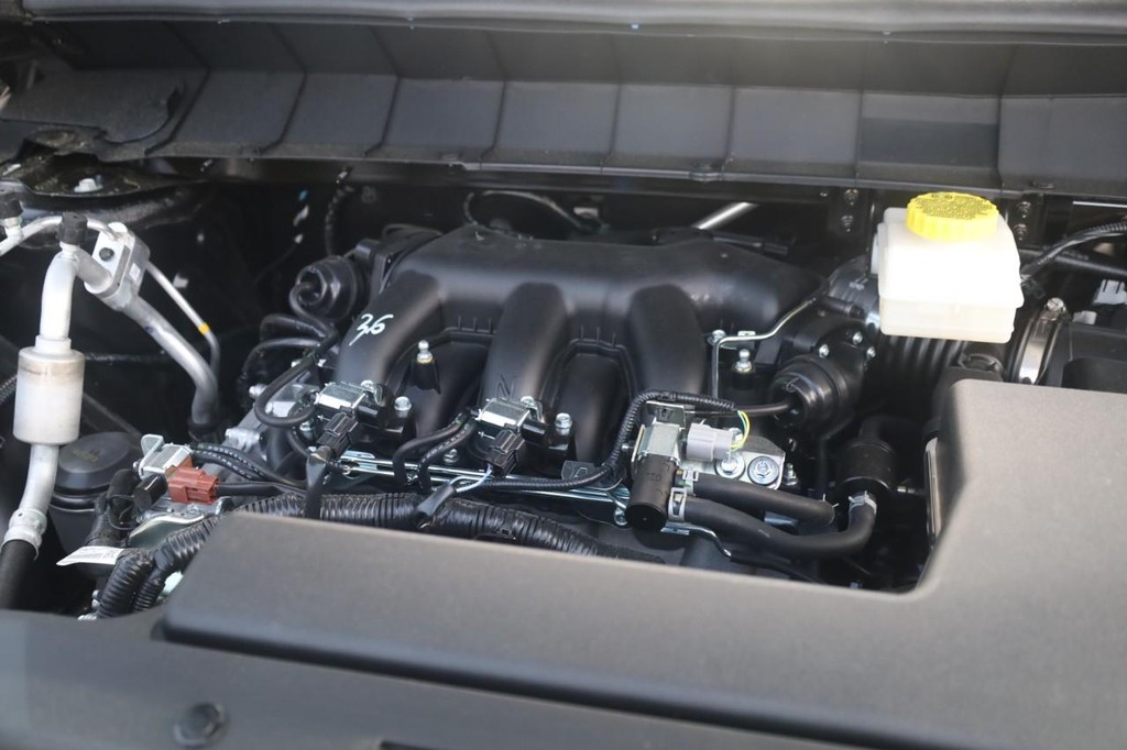 Nissan Pathfinder Vehicle Image 26