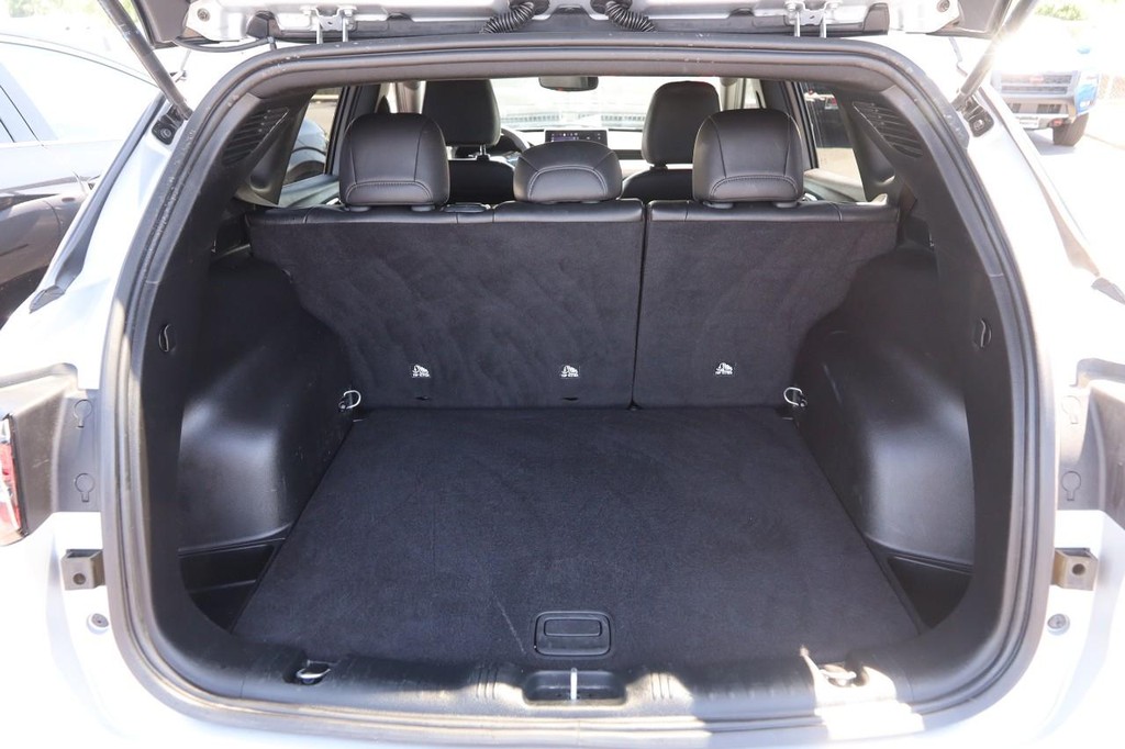 Jeep Compass Vehicle Full-screen Gallery Image 7