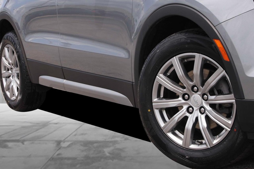 Cadillac XT4 Vehicle Full-screen Gallery Image 3