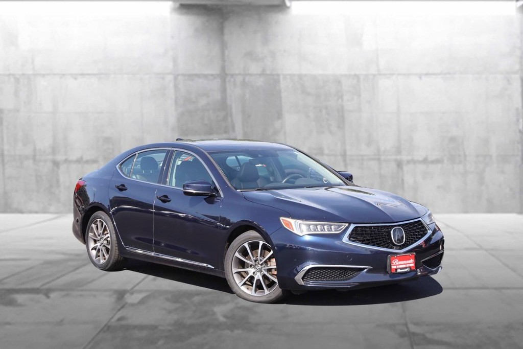 Acura TLX Vehicle Full-screen Gallery Image 2