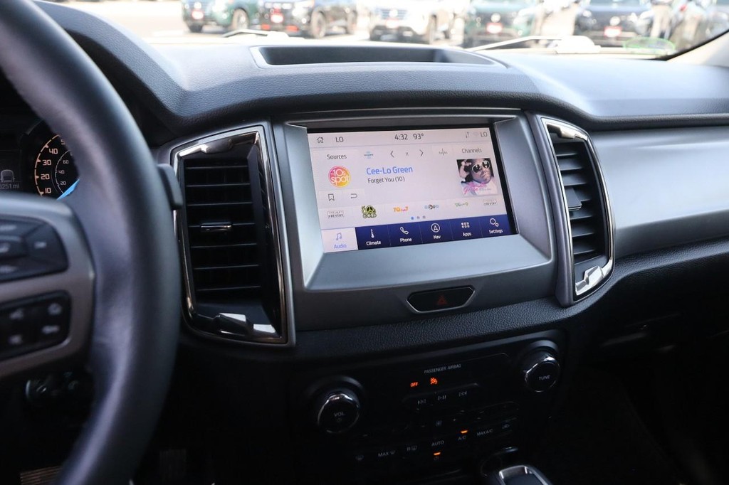 Ford Ranger Vehicle Full-screen Gallery Image 14