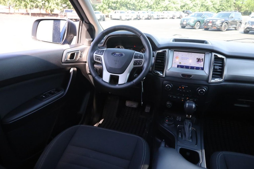 Ford Ranger Vehicle Full-screen Gallery Image 22