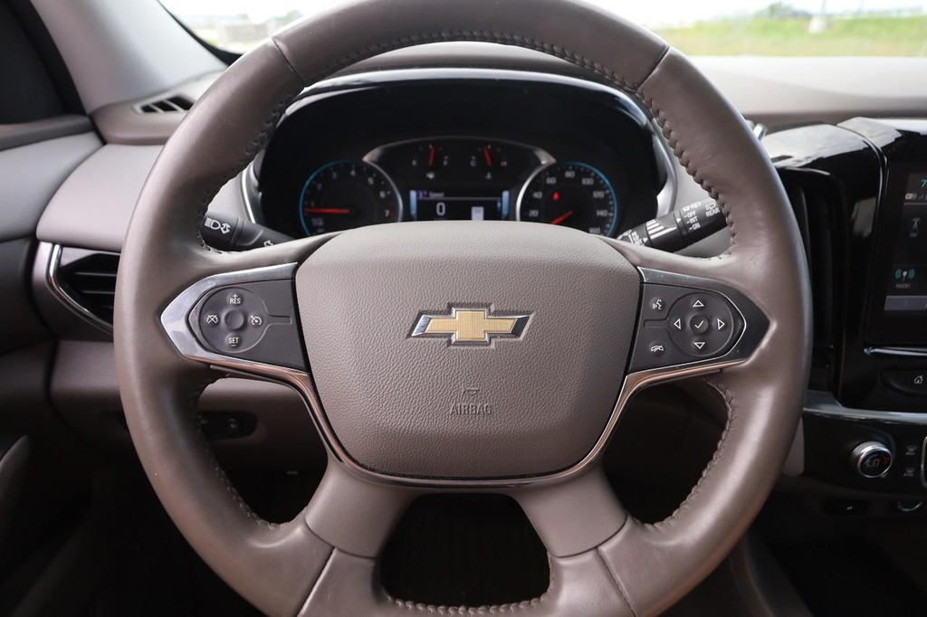 Chevrolet Traverse Vehicle Full-screen Gallery Image 15