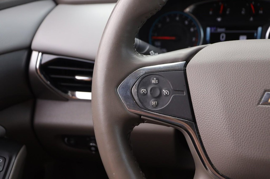 Chevrolet Traverse Vehicle Full-screen Gallery Image 16