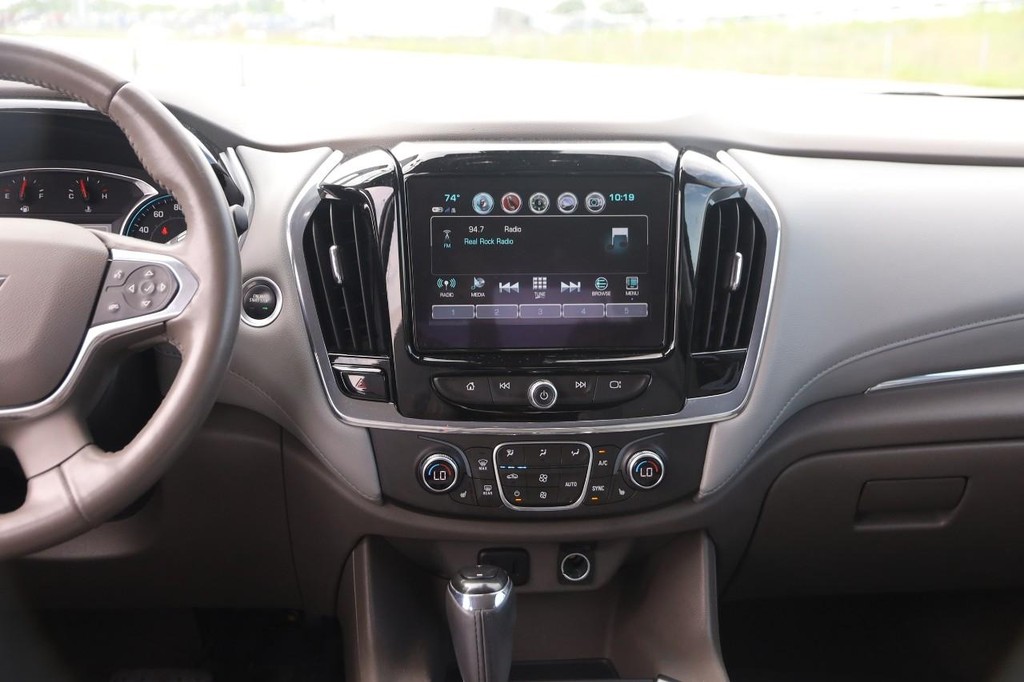 Chevrolet Traverse Vehicle Full-screen Gallery Image 29