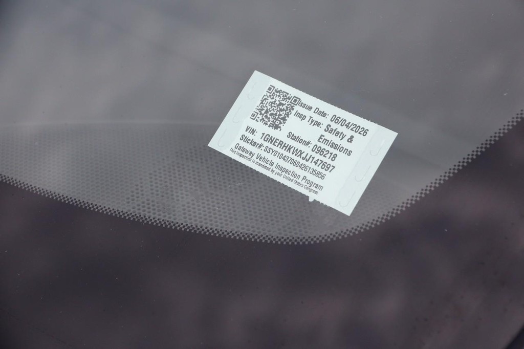 Chevrolet Traverse Vehicle Full-screen Gallery Image 33