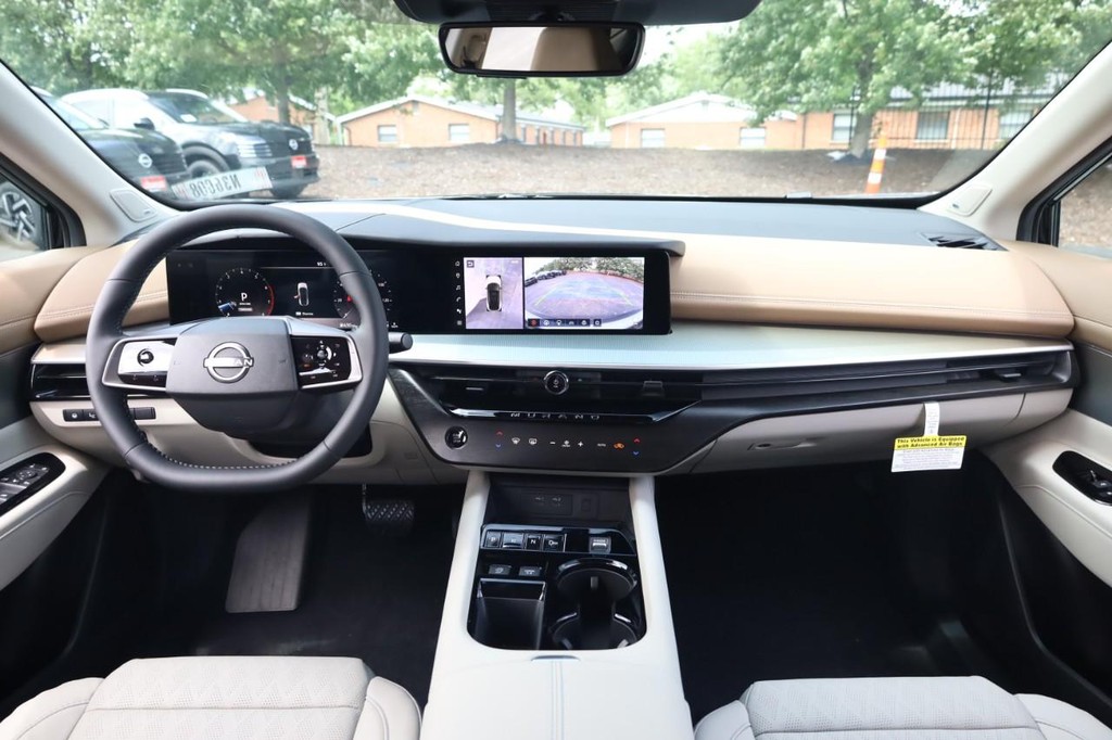 Nissan Murano Vehicle Image 23