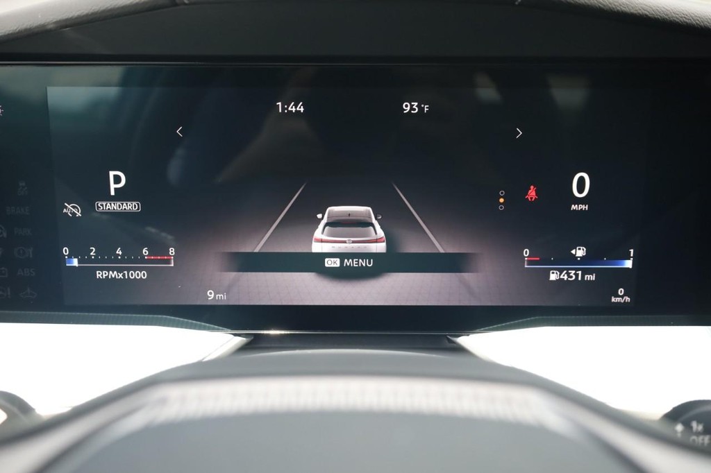 Nissan Murano Vehicle Full-screen Gallery Image 9