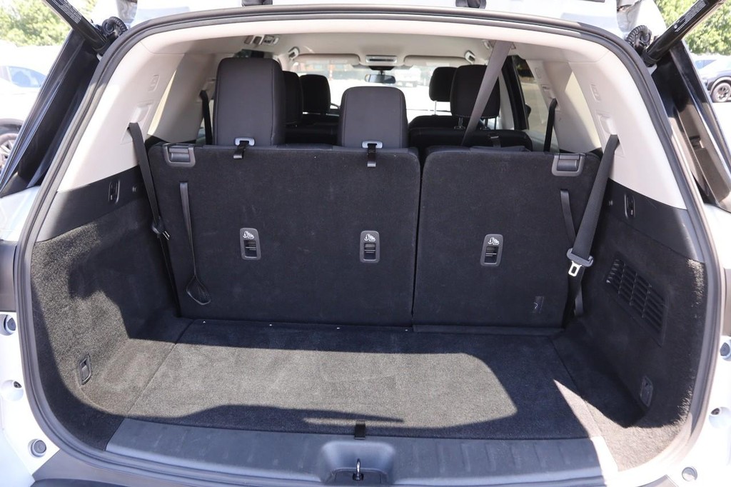 Nissan Pathfinder Vehicle Image 07