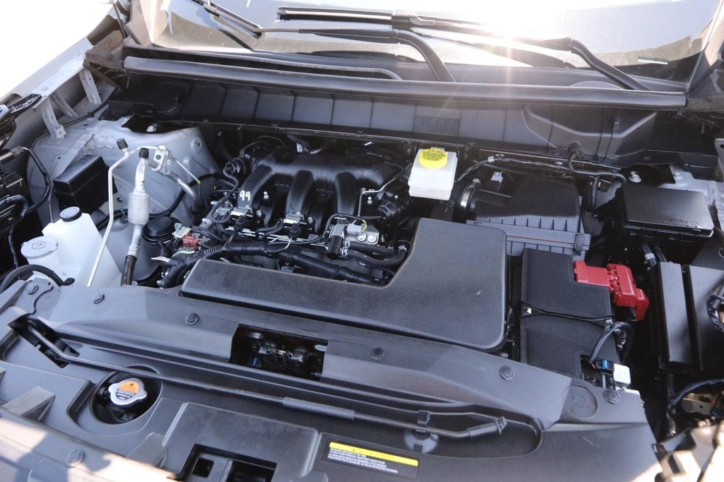 Nissan Pathfinder Vehicle Image 28
