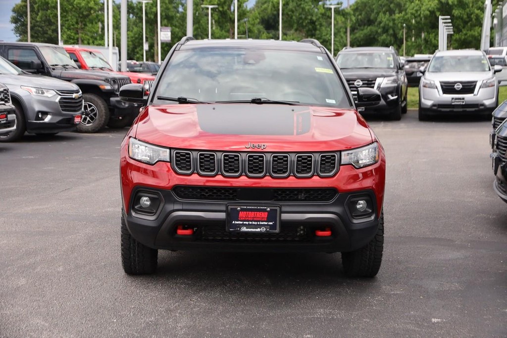 Jeep Compass Vehicle Image 04