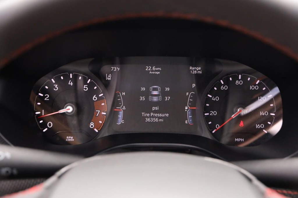 Jeep Compass Vehicle Image 13
