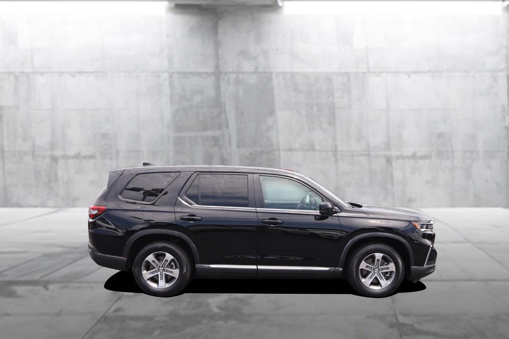 Honda Pilot Vehicle Full-screen Gallery Image 05