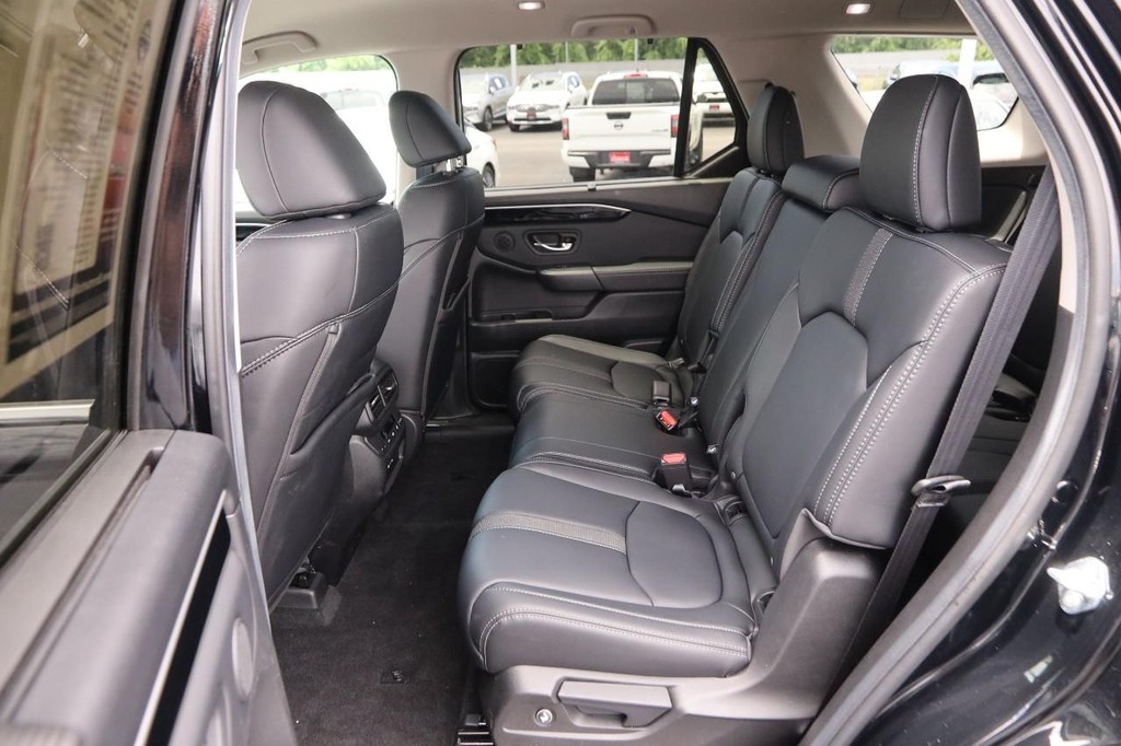 Honda Pilot Vehicle Full-screen Gallery Image 10