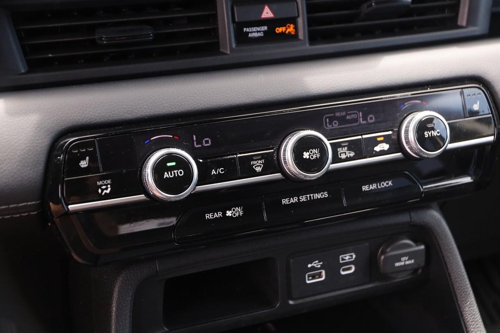 Honda Pilot Vehicle Full-screen Gallery Image 19
