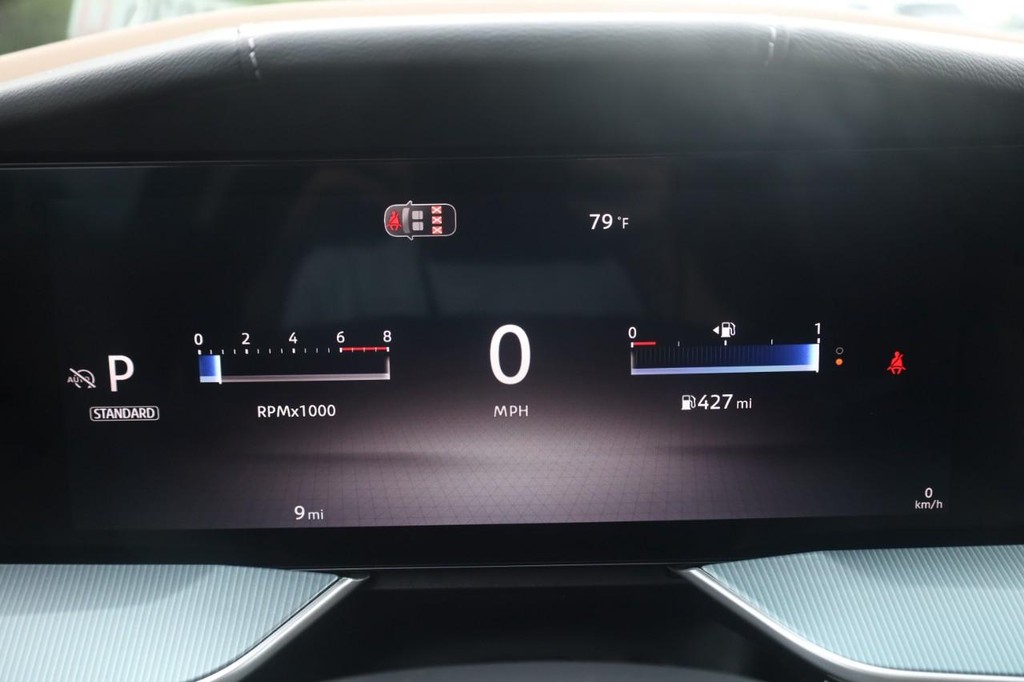 Nissan Murano Vehicle Image 14