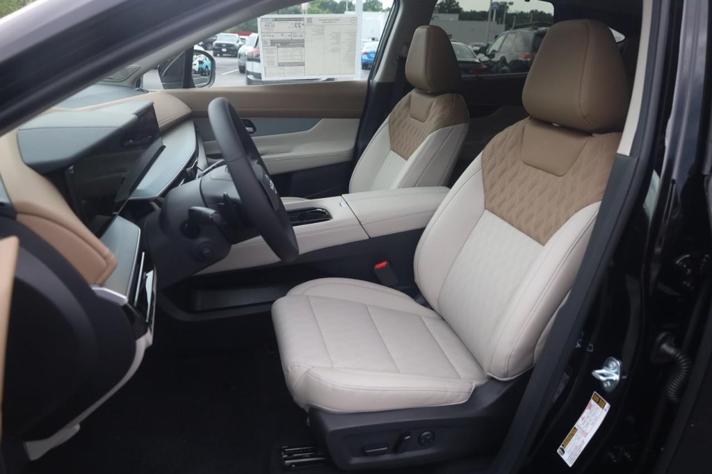 Nissan Murano Vehicle Image 20
