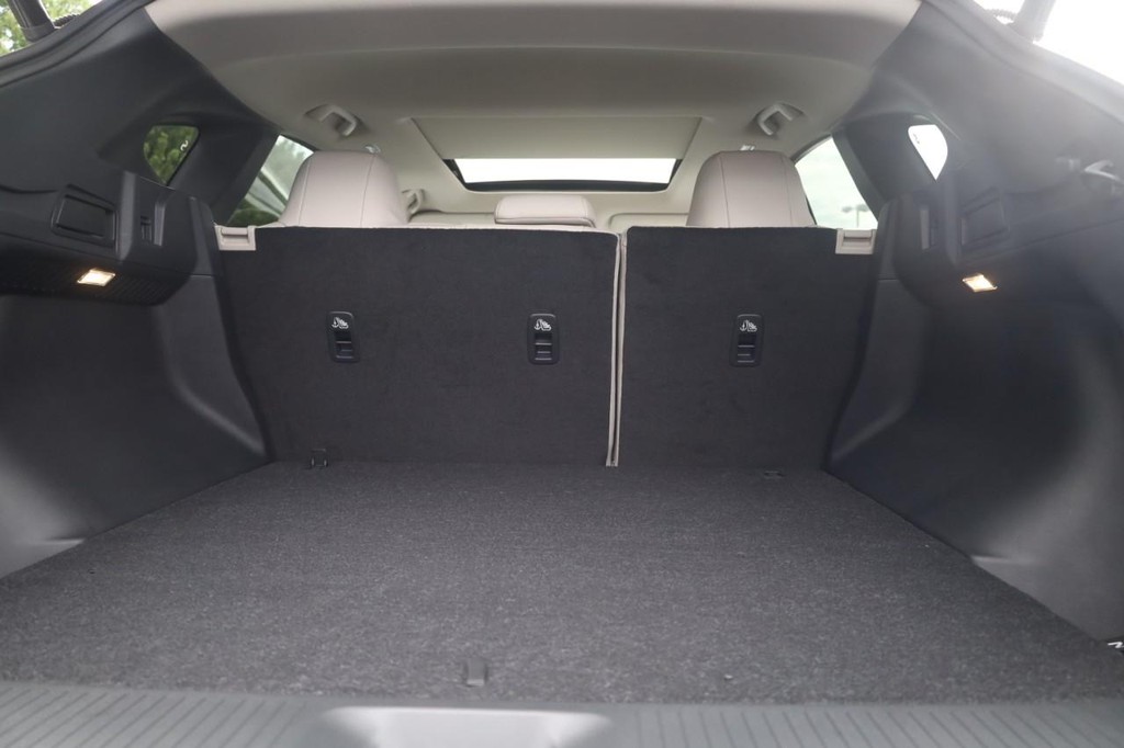 Nissan Murano Vehicle Image 24