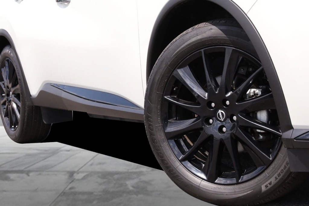 Nissan Murano Vehicle Image 03