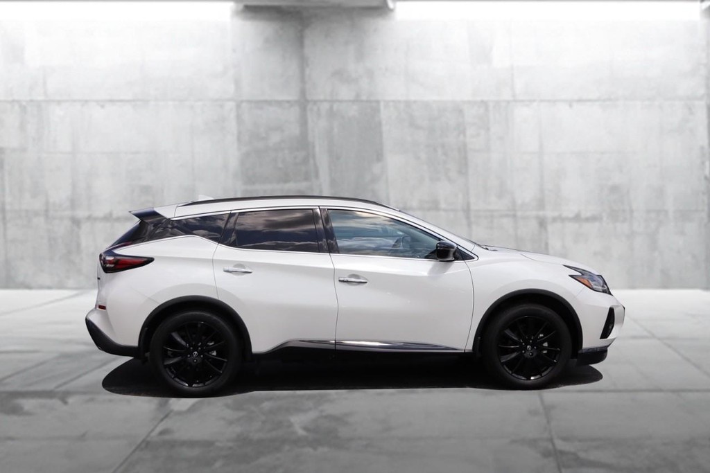 Nissan Murano Vehicle Image 05