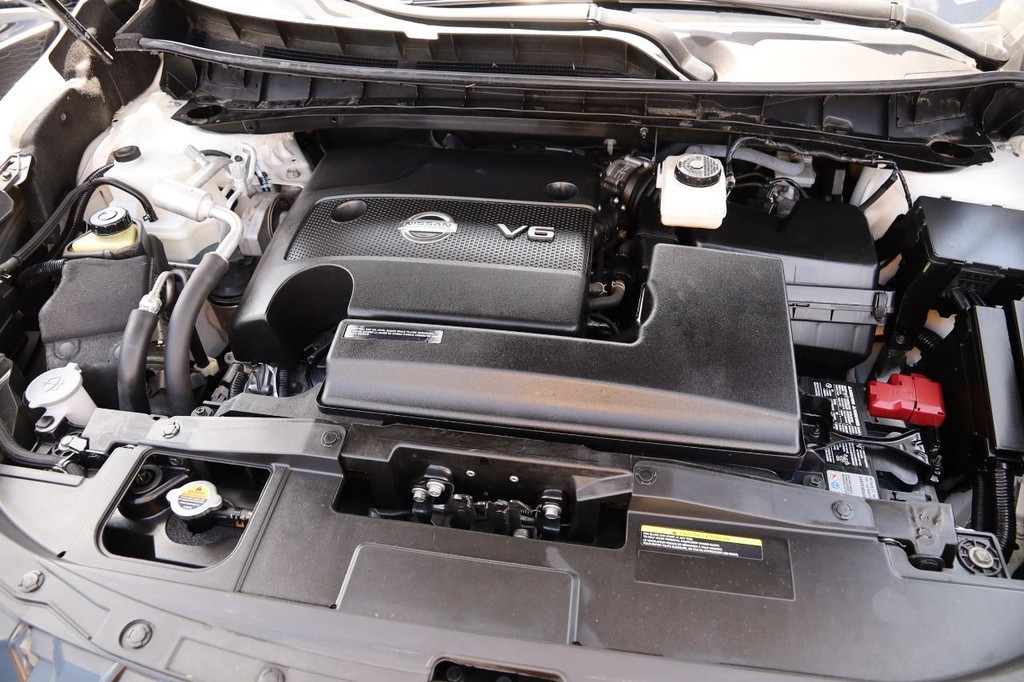 Nissan Murano Vehicle Image 26