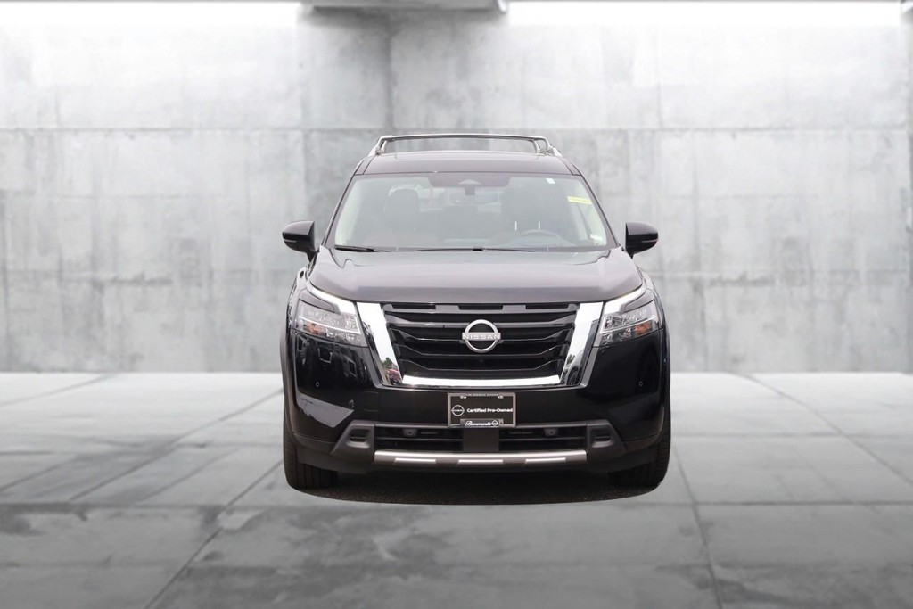 Nissan Pathfinder Vehicle Image 04