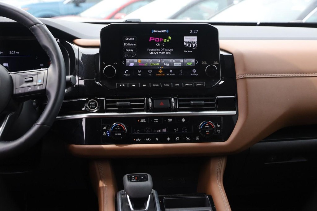 Nissan Pathfinder Vehicle Image 27