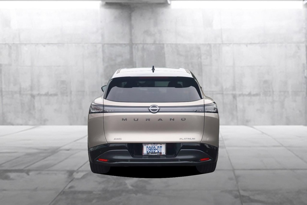 Nissan Murano Vehicle Full-screen Gallery Image 6