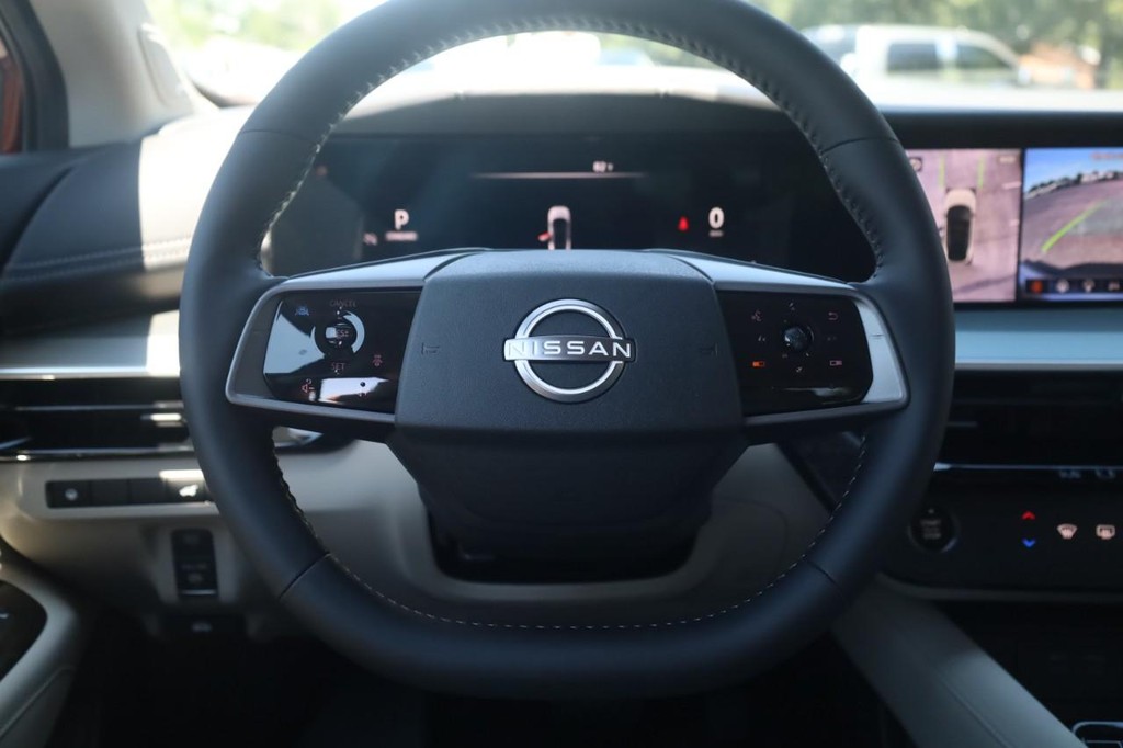 Nissan Murano Vehicle Image 08