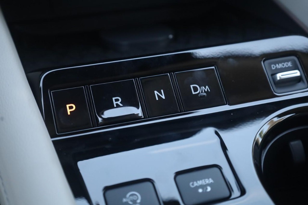 Nissan Murano Vehicle Image 19