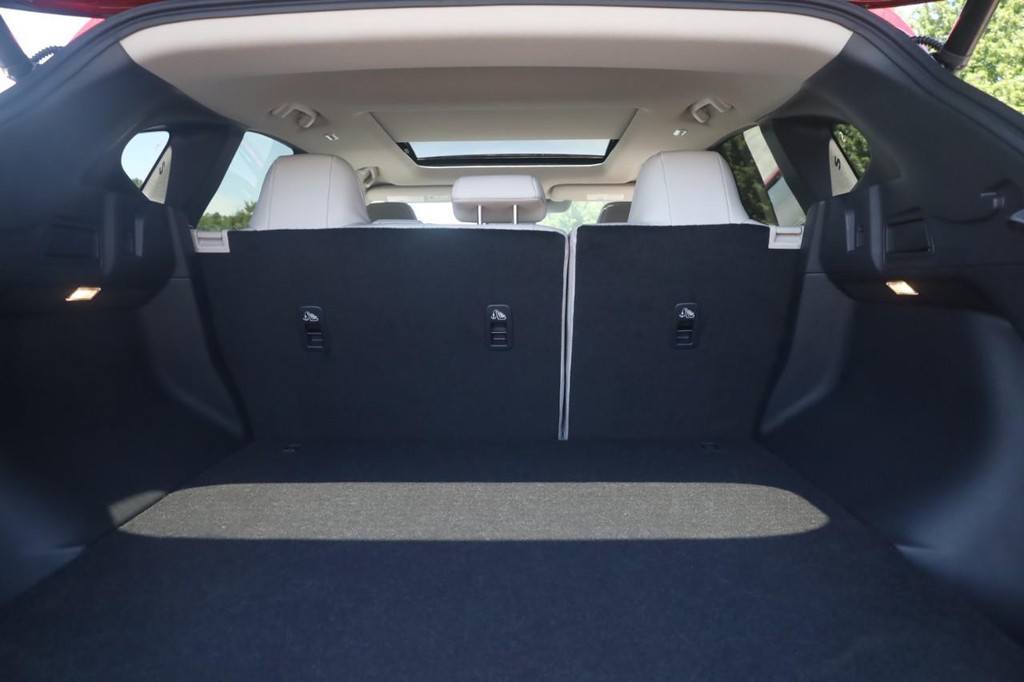 Nissan Murano Vehicle Image 24