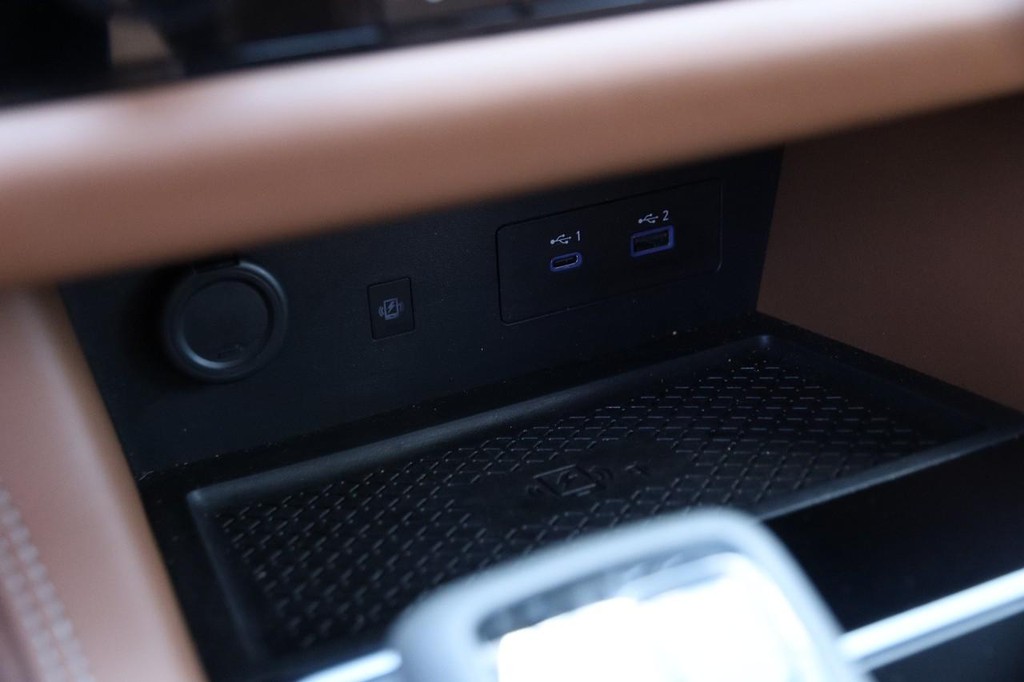 Nissan Pathfinder Vehicle Image 21