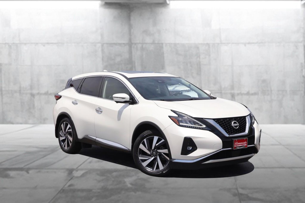 Nissan Murano Vehicle Image 02