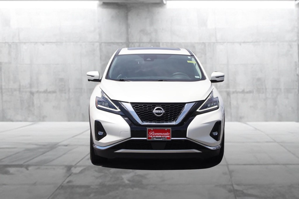 Nissan Murano Vehicle Image 04