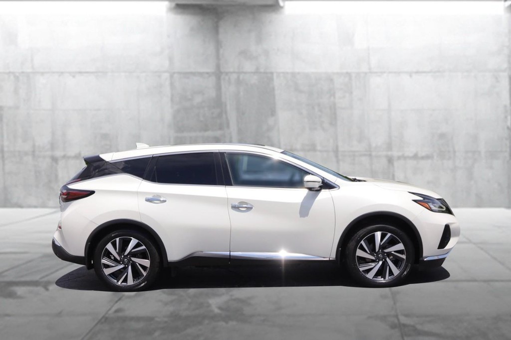 Nissan Murano Vehicle Image 05