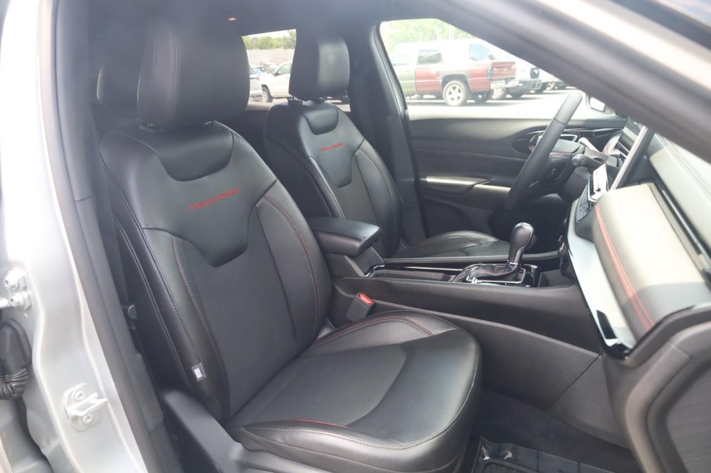 Jeep Compass Vehicle Full-screen Gallery Image 20