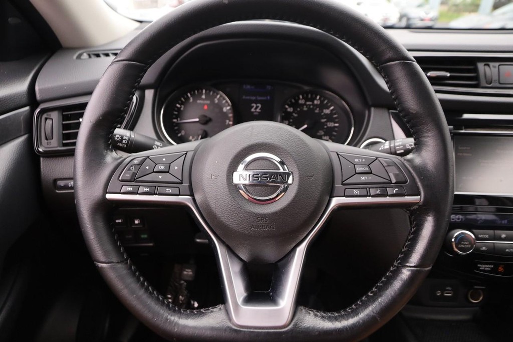 Nissan Rogue Vehicle Image 11