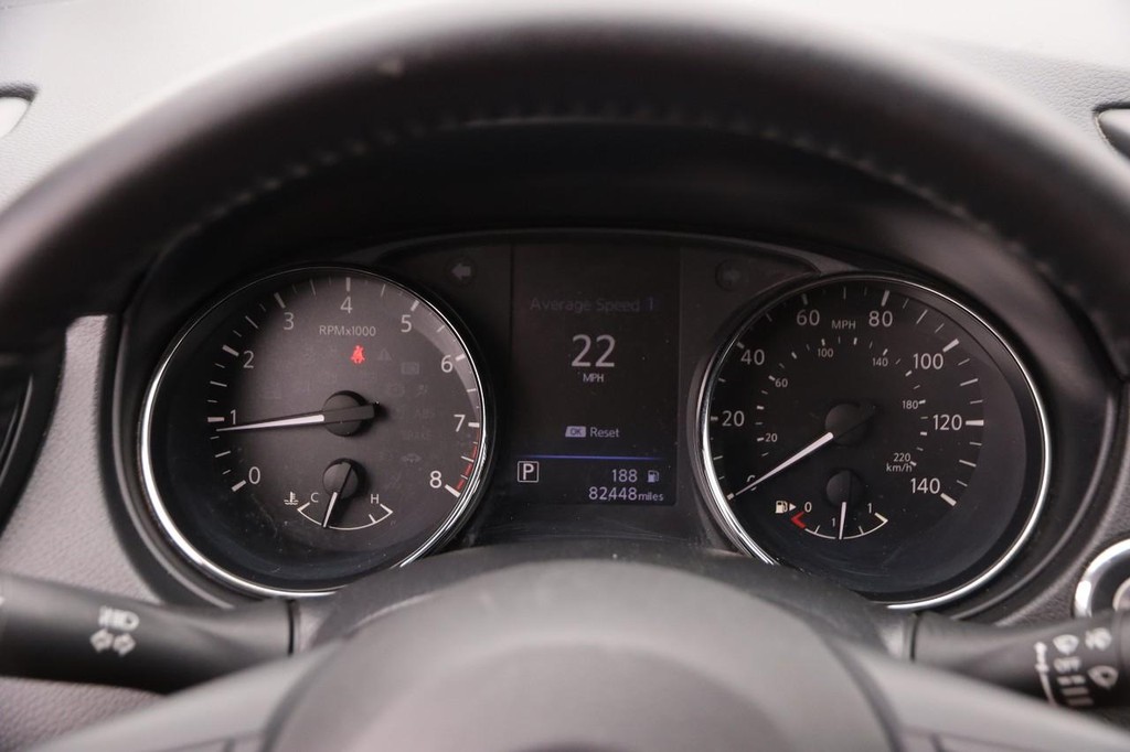 Nissan Rogue Vehicle Image 14
