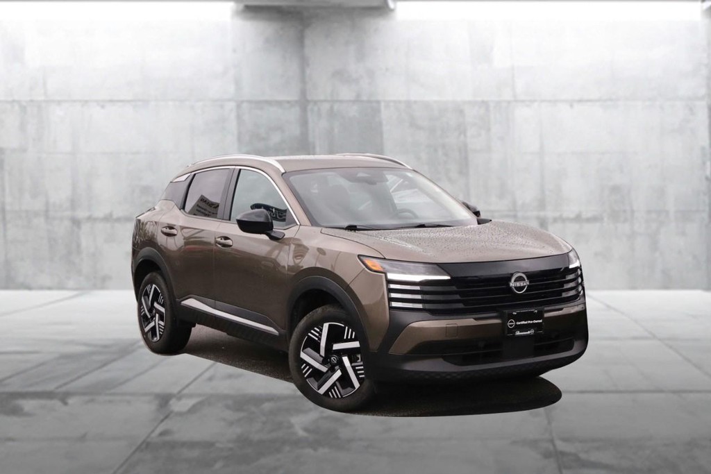 Nissan Kicks Vehicle Image 02