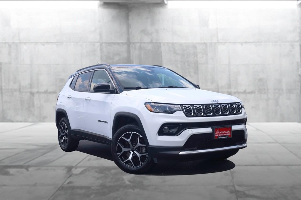Jeep Compass Vehicle Full-screen Gallery Image 2