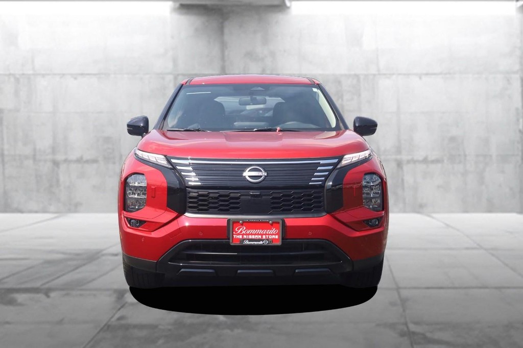Nissan Rogue Plug-In Hybrid Vehicle Image 04
