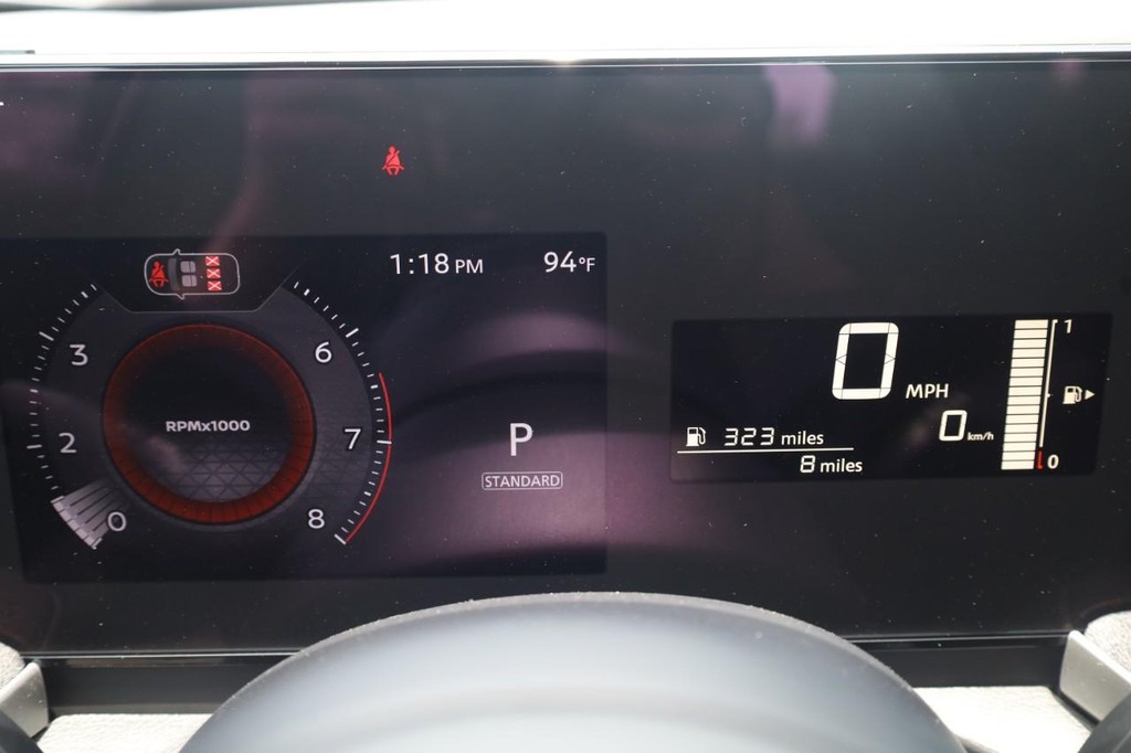 Nissan Kicks Vehicle Image 12