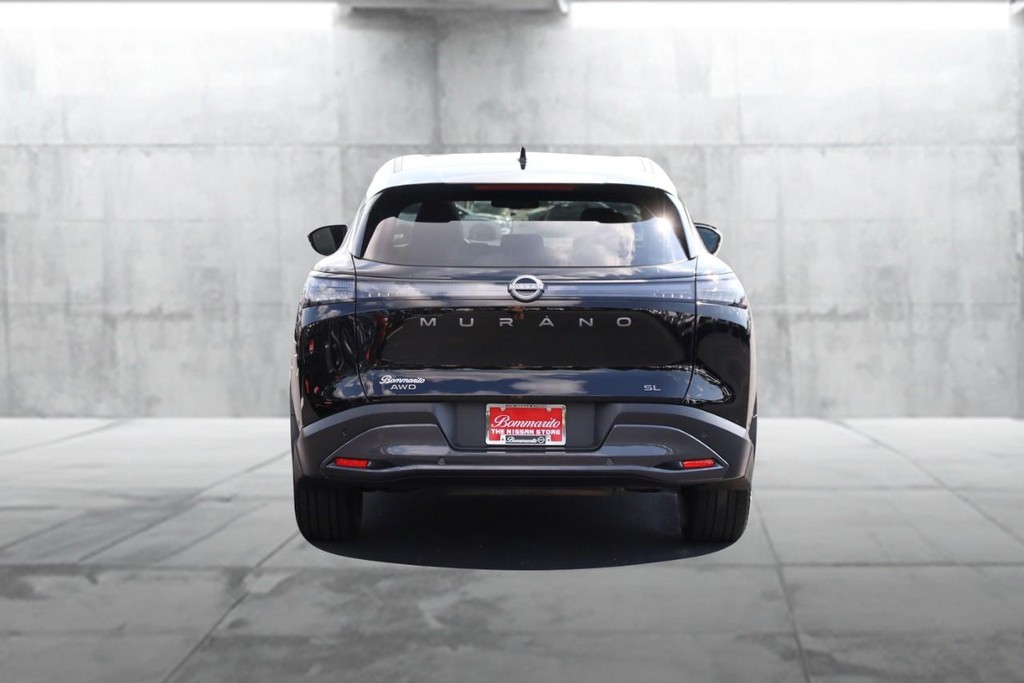 Nissan Murano Vehicle Image 05